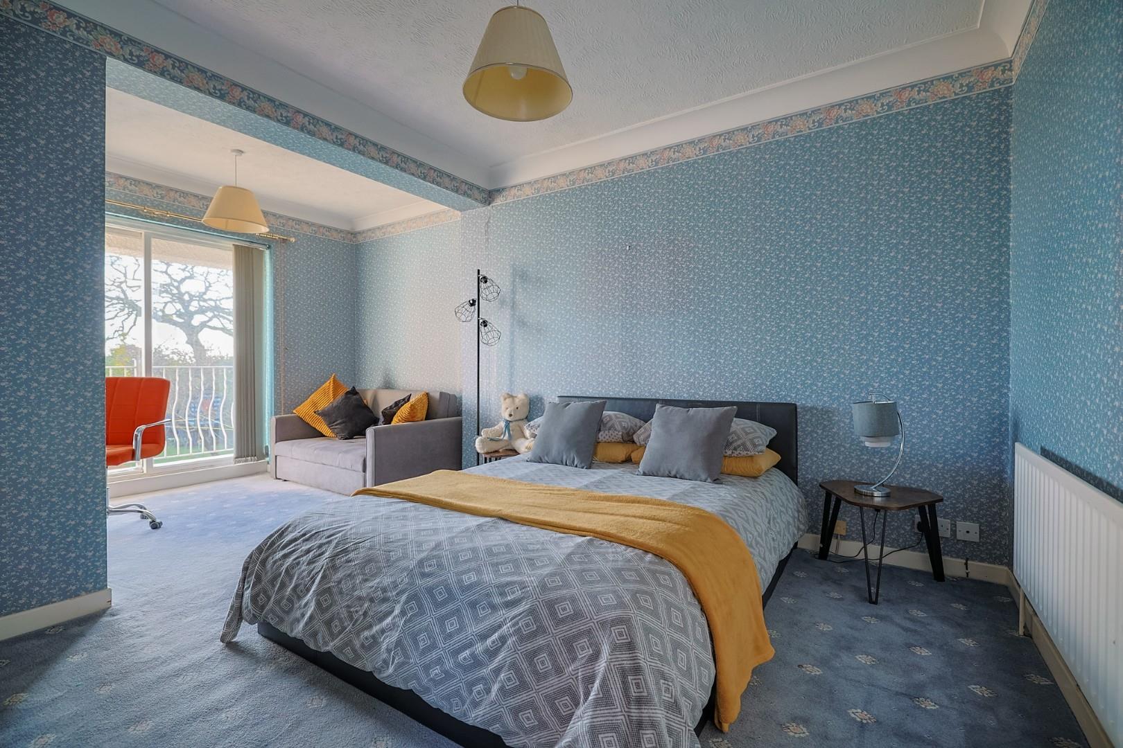 Mayals Road, Mayals, Swansea, SA3 5HE